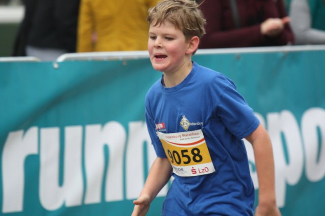 121021_OLMarathonKids_021